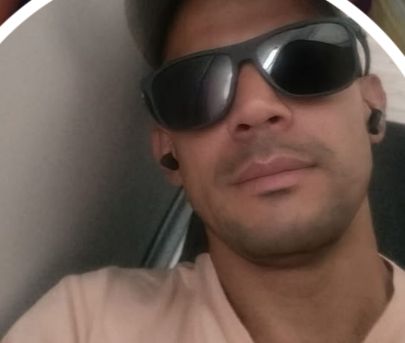 <em>David Hoyos</em>